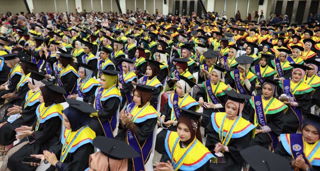 UMS Kampus Inklusif, Keluarga Non-Muslim Dapat Tawaran Beasiswa Pascasarjana