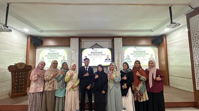 Dua Mahasiswa Pendidikan Biologi Unismuh Makassar Lulus Tanpa Skripsi Lewat Publikasi Jurnal Sinta 2