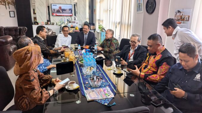Rektor UMT Soroti Ketimpangan Pendidikan Tinggi, Dorong Tata Kelola Deliberatif di Forum Nasional