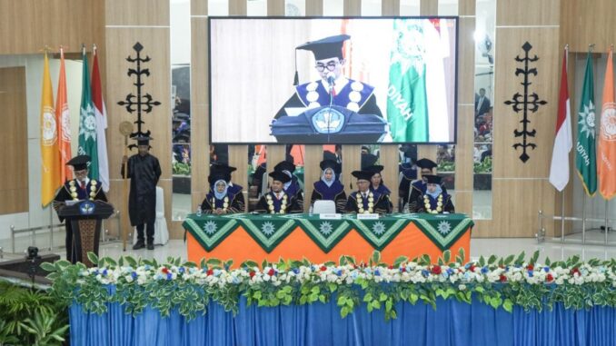 UM Maluku Cetak Sejarah, Gelar Wisuda Perdana Angkatan I