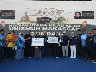 Adakan Semarak Milad ke-63, Unismuh Makassar Gelar Jalan Sehat, Dua Peserta Raih Hadiah Umrah