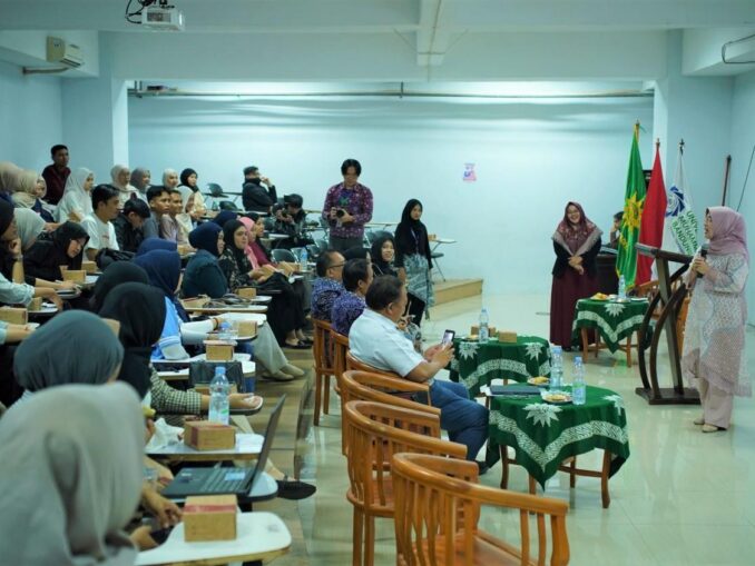 Duta Literasi UM Bandung Dorong Pemahaman Perbankan Syariah di Era Cashless