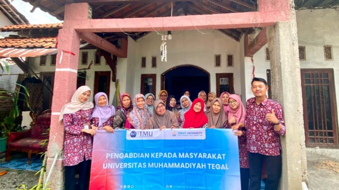 Kolaborasi Farmasi dan Informatika TMU Dorong UMKM Herbal Desa Kesuben