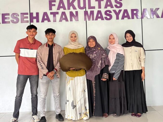 Kreatif! Mahasiswa Unmuha Sulap Limbah Styrofoam Jadi Sofa Empuk Ramah Lingkungan