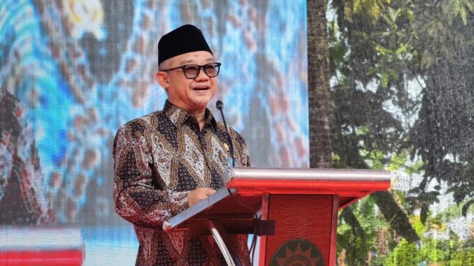 Lulusan Kampus Muhammadiyah Harus Berani Tembus Kampus Dunia