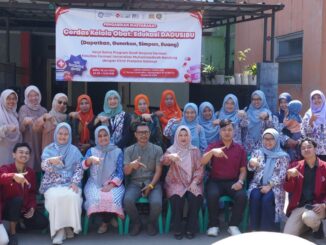 Prodi Farmasi UM Bandung Tingkatkan Literasi Pengelolaan Obat melalui Edukasi DAGUSIBU bagi Lansia