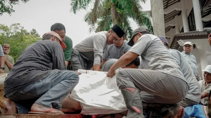 Ribuan Warga Rasakan Manfaat, PTMA Salurkan Ratusan Hewan Kurban hingga Pelosok Indonesia