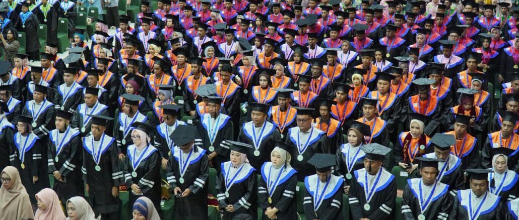 UMMU Wisuda 372 Lulusan, Terima Hibah Aset Strategis untuk Percepatan Fakultas Kedokteran Gigi