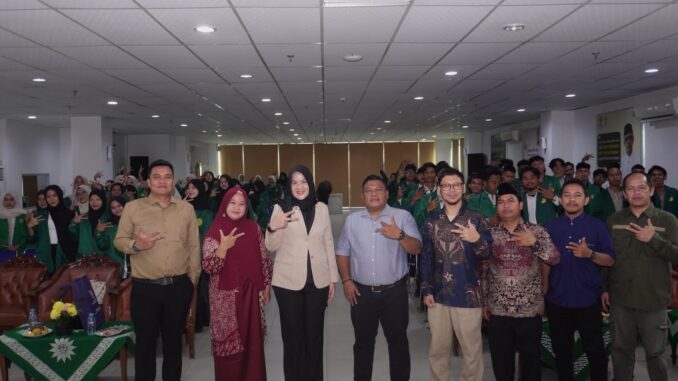 International Guest Lecturer UMRI Perkuat Kompetensi Komunikasi Digital Mahasiswa