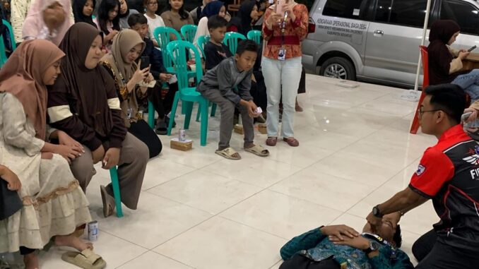 KKN UMSIDA Bekali Remaja Desa Seketi Keterampilan Pertolongan Pertama