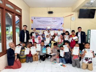 Mahasiswa MPBI UAD Hadirkan Pembelajaran Bahasa Inggris Menyenangkan bagi Santri TPA Sidikan