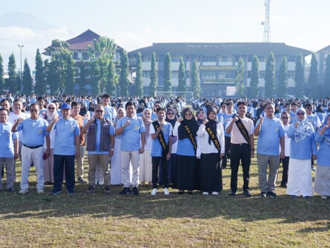 UMP Lepas Ribuan Mahasiswa KKN, Siap Jadi Agen Perubahan di Masyarakat
