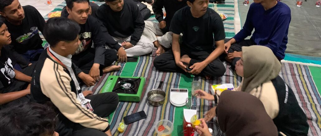 KKN-T Umsida Kembangkan “Starglow Bar”, Sabun Alami Berbahan Belimbing dari Potensi Desa