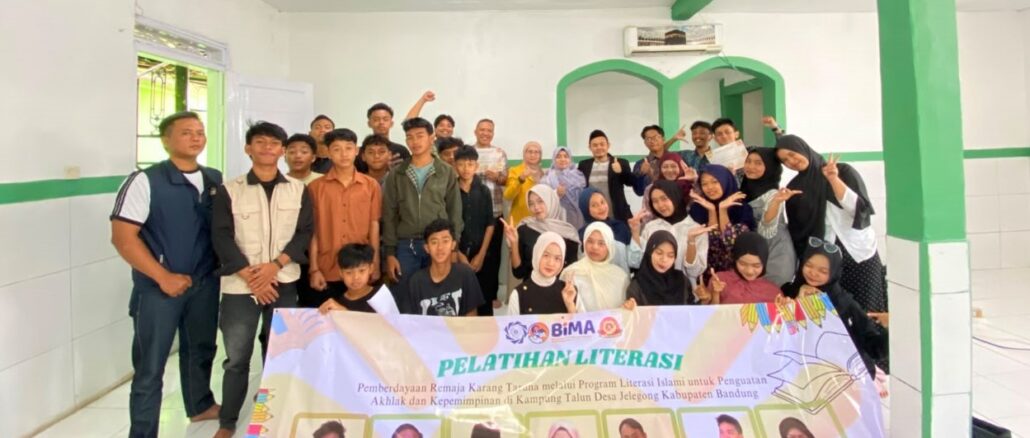 UM Bandung Bekali Remaja Kampung Talun dengan Literasi, AI, dan Kepemimpinan