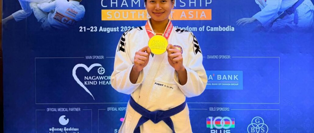 Debut Kompetisi Internasional, Mahasiswi UMPO Raih Medali Perunggu Ju-Jitsu