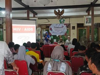 KKN Umsida Edukasi Pencegahan HIVAIDS, Dorong Kesadaran Remaja melalui Program SIGAP
