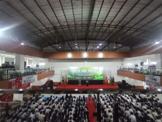 Kukuhkan 1.500 Mahasiswa Baru, UMT Tekankan Amanah Akreditasi Unggul