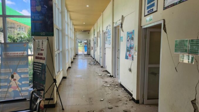 Puskesmas Warsawe Rusak Berat, KKN AB UAD Siapkan Dukungan Psikososial bagi Korban Gempa