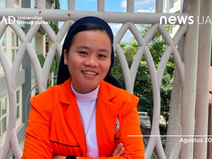 Suster Felika Menempuh Studi di UAD, Rasakan Hangatnya Ruang Belajar yang Menghargai Perbedaan