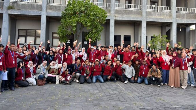TMU Perkuat Pembelajaran di Luar Kelas melalui Kunjungan Industri Lintas Prodi