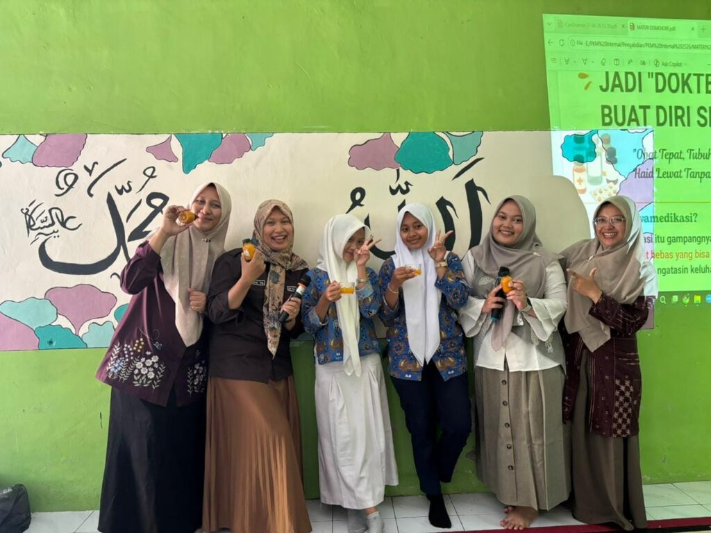 UMKLA Kenalkan “Apotek Dapur” kepada Remaja, Ajarkan Cara Kelola Nyeri Menstruasi