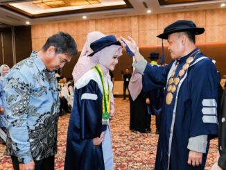 UMPR Wisudakan 340 Lulusan, Didorong Siap Hadapi Tantangan Global dan Ciptakan Peluang