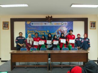 UNIMUS Perkuat Kompetensi Kegawatdaruratan Mahasiswa Keperawatan melalui BTCLS 118