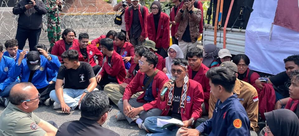 BEM PTMAI Zona V Desak DPRD Jatim Tindak Lanjuti Aspirasi soal Tambang, MBG, dan KDKMP