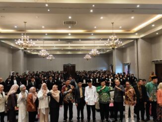 Hadapi Era AI, Rektor UMT Minta Lulusan FISIP Terus Belajar dan Beradaptasi