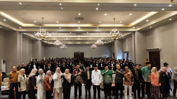 Hadapi Era AI, Rektor UMT Minta Lulusan FISIP Terus Belajar dan Beradaptasi