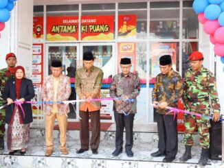 Haedar Nashir Resmikan Mentarimu Mart UIAD Sinjai, Perkuat Kemandirian Ekonomi Kampus