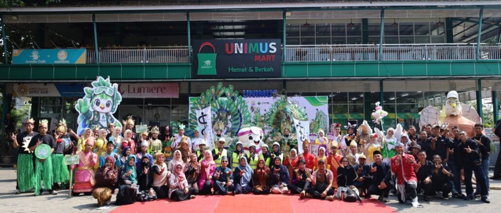 Kirab Budaya MASTA UNIMUS 2026 Kenalkan Semangat Green Campus kepada Mahasiswa Baru