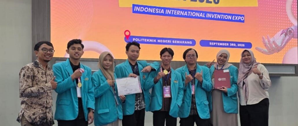Mahasiswa Pendidikan Geografi UMS Raih Dua Medali Emas di IIEX 2026