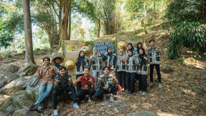 Mahasiswa Umsida Buka Pasar Desa Samiler, Hidupkan Potensi Ekonomi dan Budaya Lokal