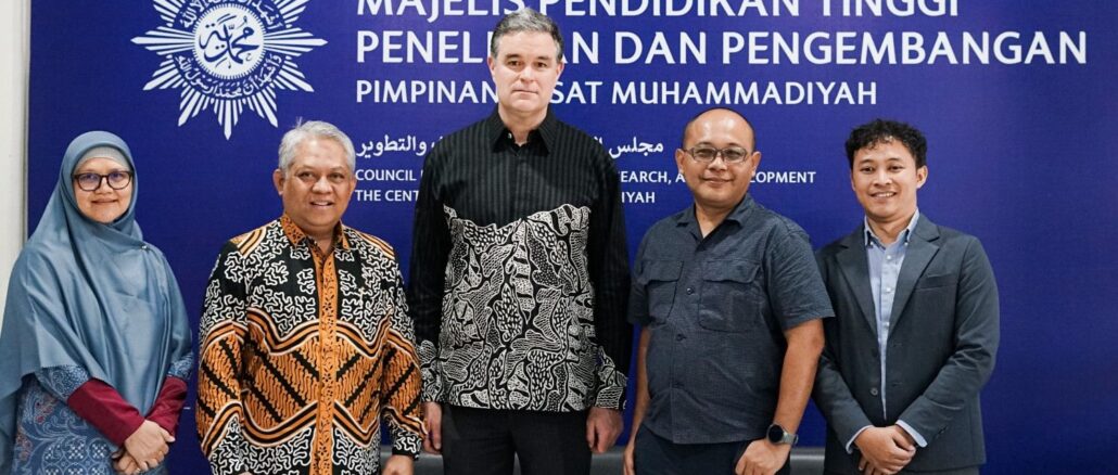 Majelis Diktilitbang Terima Audiensi Prof Hamish Coates, Bahas Masa Depan Internasionalisasi PTMA