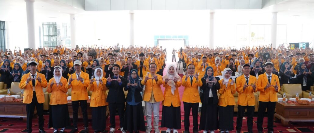 UMKU Sambut Ribuan Mahasiswa Baru, Dorong Mereka Siap Berkarya dan Berdampak