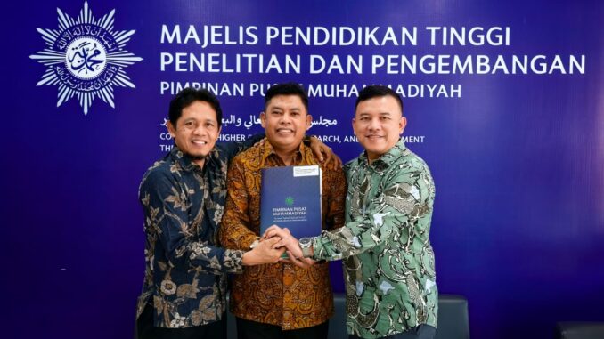 Warsito Resmi Jadi Rektor UMT 2025–2029, Lanjutkan Kepemimpinan Gantikan Almarhum Desri Arwen