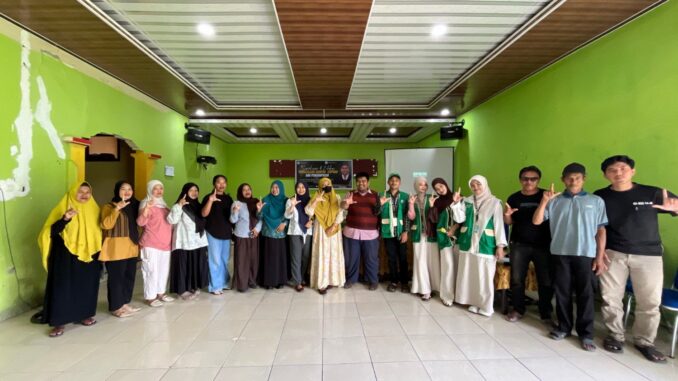 Dosen UM Palopo Dampingi KKN UIN Palopo Dorong Pengelolaan Sampah Berbasis Ekonomi Sirkular
