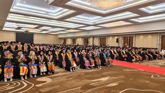 UMAD Palembang Wisuda 287 Lulusan, Perkuat Kontribusi di Bidang Kesehatan dan Vokasi