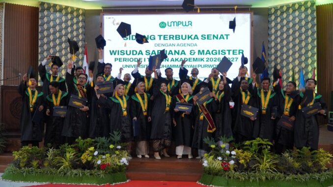 UMPWR Wisuda 548 Lulusan, Rektor Tekankan Pentingnya Tumbuh dan Berdampak