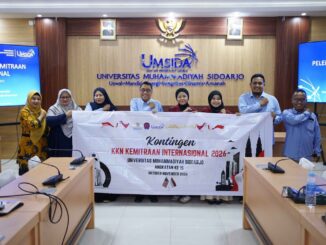 Umsida Berangkatkan Dua Mahasiswi untuk KKN Internasional di Malaysia