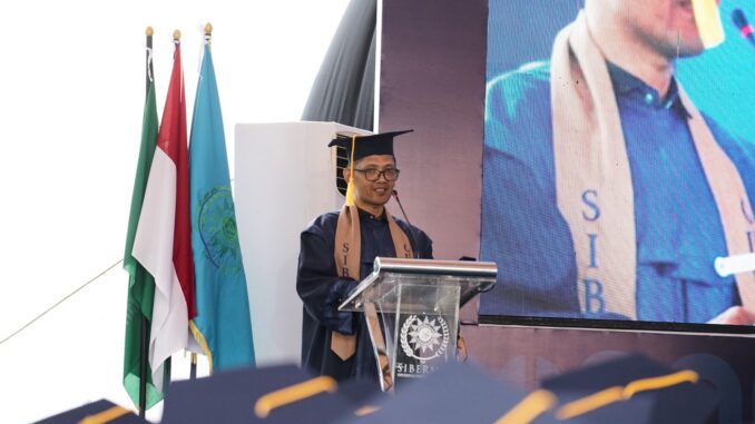 Wisudawan Kristen Sibermu Raih IPK Sempurna, Petik Nilai Kebermanfaatan dari Al Islam dan Kemuhammadiyahan