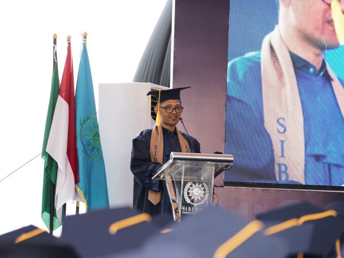 Wisudawan Kristen Sibermu Raih IPK Sempurna, Petik Nilai Kebermanfaatan dari Al Islam dan Kemuhammadiyahan
